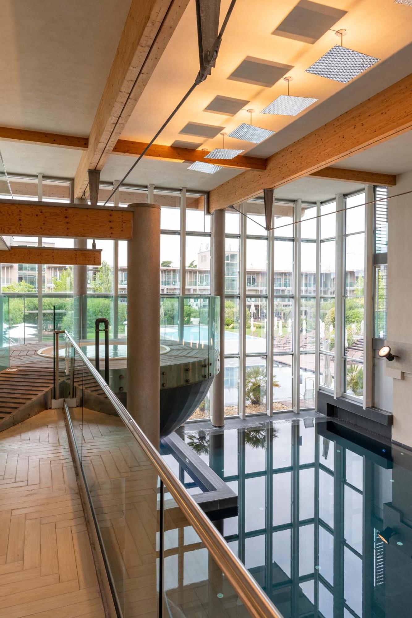 Aqualux Hotel Spa Suite & Terme Бардоліно Екстер'єр фото